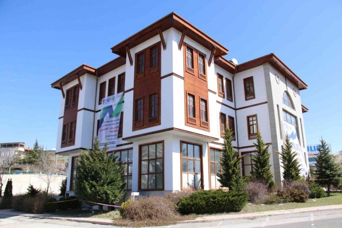 Toki̇ Avantajlı İmkanlarla Kültürel Ve Sosyal Tesisi Satışa Çıkarıyor