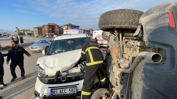 3 Ayda Sıkışan 25 Kişiyi Kurtardılar