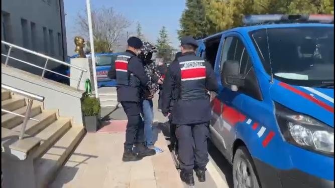 Dolandırıcılık Şüphelisi Firari Kamerunlu Yakalandı