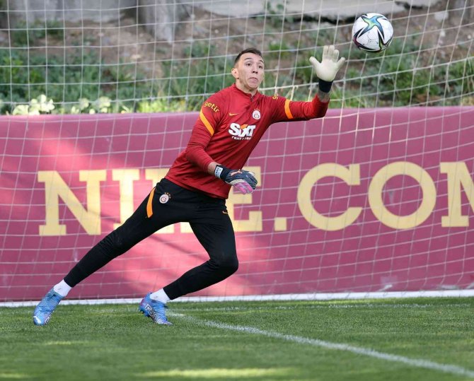 Galatasaray, Yeni Malatyaspor Maçı Hazırlıklarını Sürdürdü