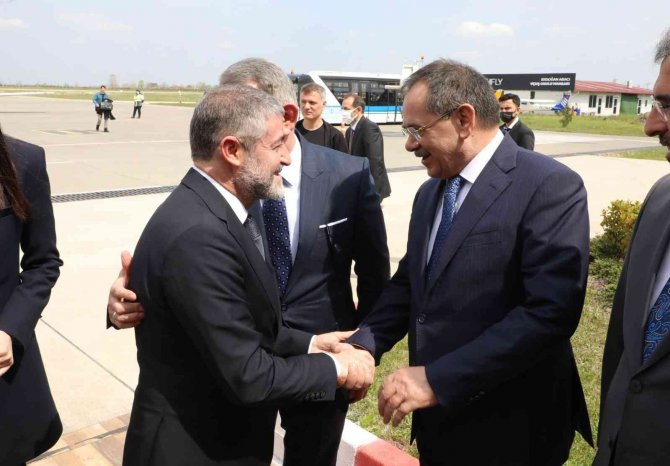 Bakan Nebati Samsun’da