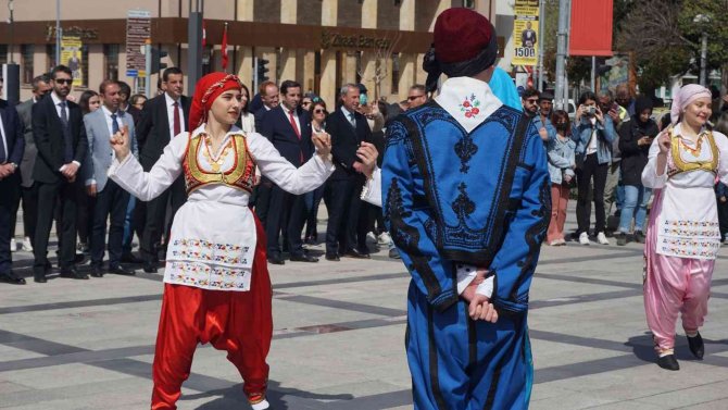 Edirne’de 46. Turizm Haftası Renkli Görüntülerle Başladı