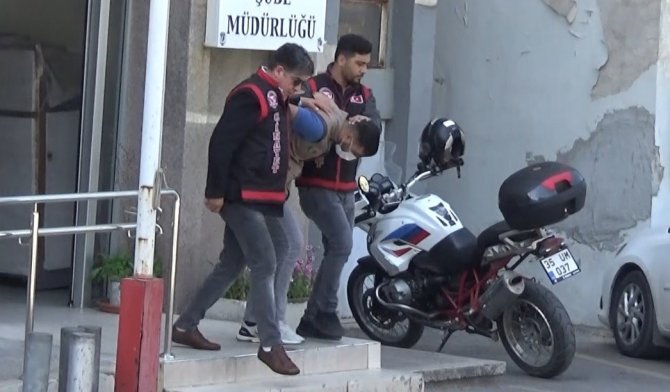 Remziye Tüysüz Cinayetiyle İlgili 3 Şüpheli Adliyeye Sevk Edildi