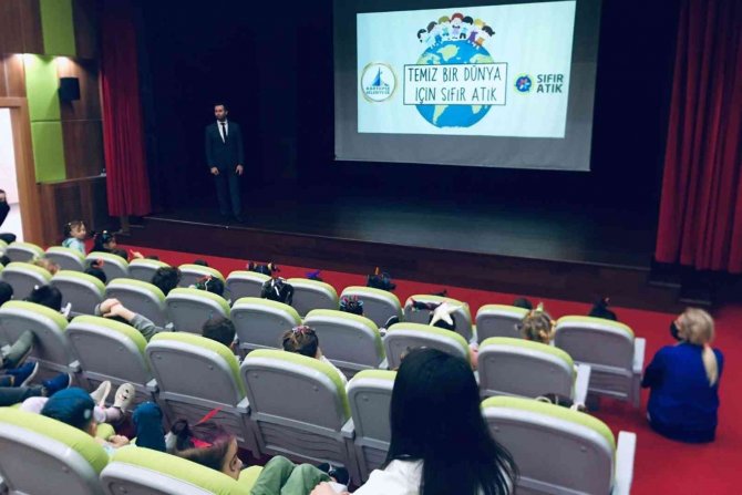 Öğrencilere Sıfır Atık Eğitimi Verildi