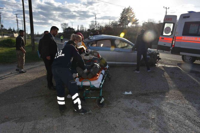 Tosya’da D-100 Karayolunda Trafik Kazası: 2 Yaralı