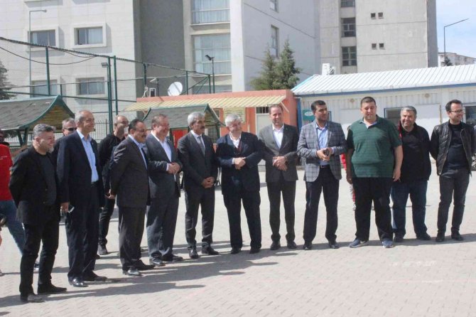 Türkiye’ye 3’uncüsü Olan Halk Oyunları Ekibi Ödüllendirildi