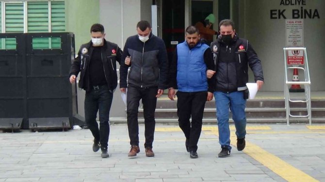 Kütahya’da Uyuşturucu Ticareti Yaptığı İddia Edilen 2 Kişi Tutuklandı
