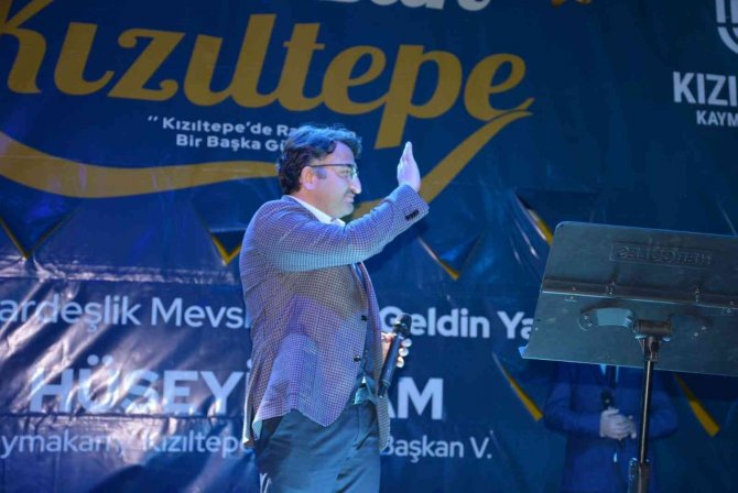 Kızıltepe’de Dursun Ali Erzincanlı Rüzgarı Esti
