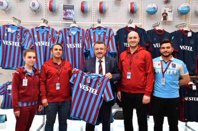 Başkan Genç: “Birbirimize Sarılalım, Silaha Sarılmayalım”