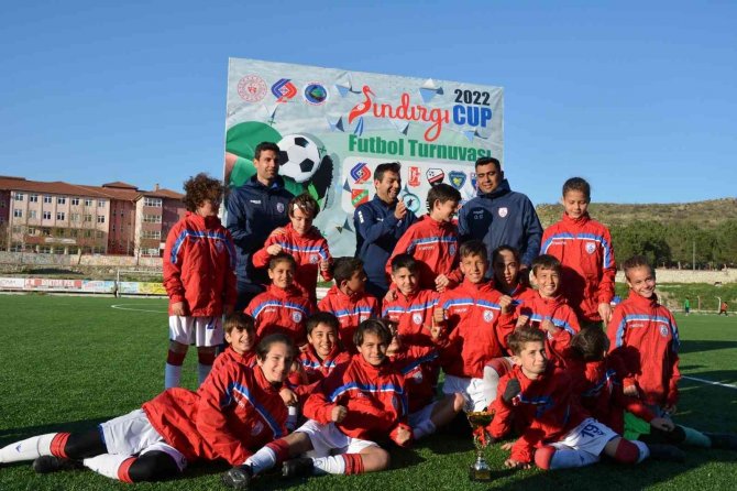Sındırgı Cup Ege Bölgesi Futbol Turnuvası Gerçekleşti