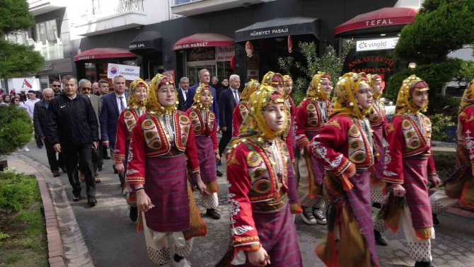 Süren: “İ̇limizi Turizmde Marka Şehir Yapmaya Karar Verdik”