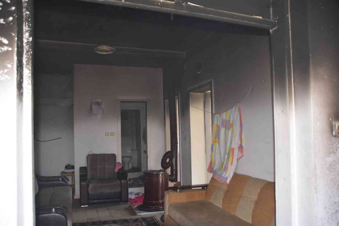 Sinop’ta Yabancı Uyruklu Kişilerin Evinde Yangın