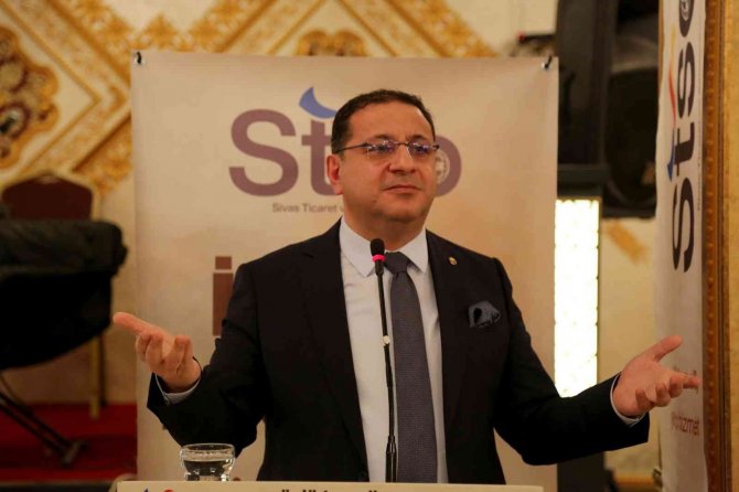 Eken Bir Dönem Daha Aday Olacağını Açıkladı