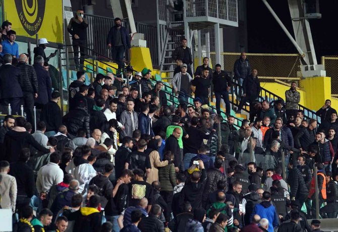Spor Toto 1. Lig: İ̇stanbulspor: 3 - Bursaspor: 1