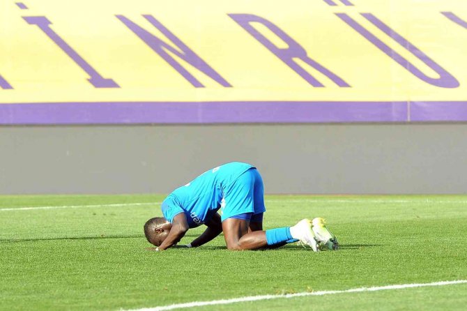 Spor Toto 1. Lig: Tuzlaspor: 4 - Gençlerbirliği: 0