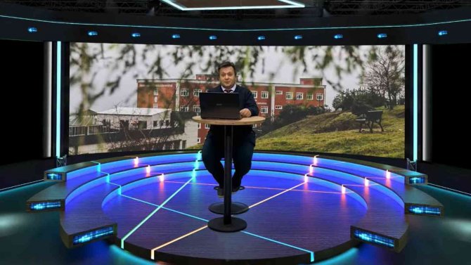 Rektör Yardımcısı Zahmakıran: “Nanoteknoloji Hiç Girilmemiş Bir Deryanın Kapısı”