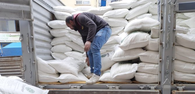 Bal Üreticilerine 15 Ton Şeker Dağıtıldı