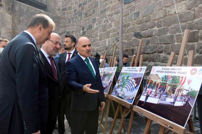 Vali Günaydın: "Soğanlı Bölgesi’ne Yılda 1 Milyon Turist Bekliyoruz"