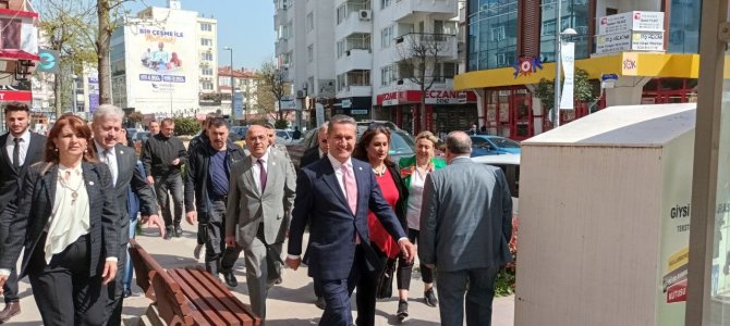 Sarılgül’den Muhalefet Partilerine Eleştiri: “1,5 Yıldır Türkiye Aldatılmıştır”