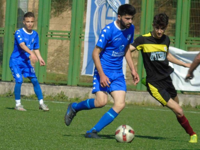 Ovaakçaspor Şampiyonluğu Göğüsledi