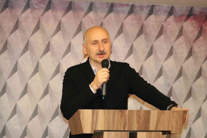 Bakan Karaismailoğlu: "Önümüzdeki 30 Yılda 198 Milyar Dolarlık Projeleri Planladık"