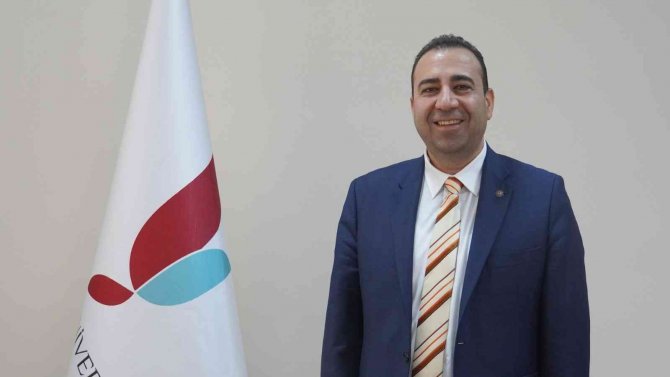 Yalova Üniversitesi Rektör Yardımcılığına Prof. Dr. Vefik Arıca Atandı