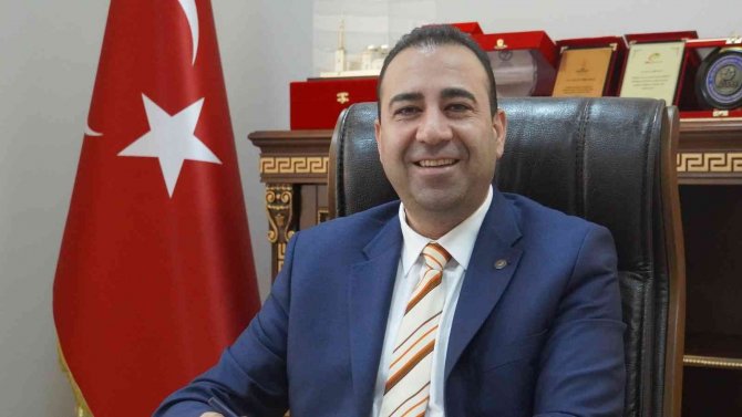 Yalova Üniversitesi Rektör Yardımcılığına Prof. Dr. Vefik Arıca Atandı