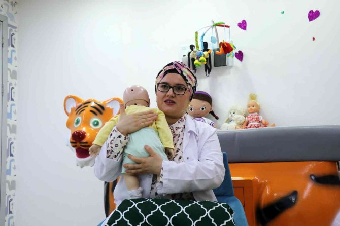 Bebeği Yeni Doğan Ebeveynler Dikkat: Sarılık Kalıcı Hasara Sebep Olabilir