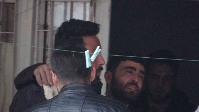 Kardeşleri İle Çöp Atmaya Gitti, Oyun Oynadığı Kamyonun Altında Can Verdi