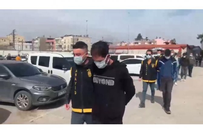 Adana’da 100 Bin Lira Değerinde Malzeme Çalan 5 Hırsız Tutuklandı