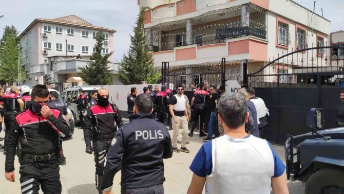 Adana’da Polise Silahlı Saldırı: 1 Ağır Yaralı...(2)