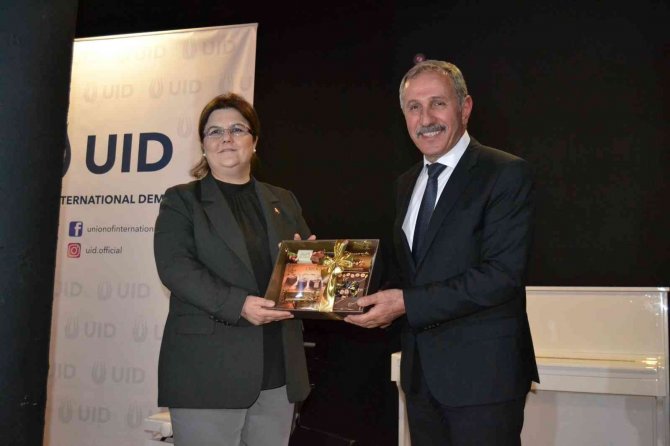 Bakan Yanık: "Almanya’da Çok Nitelikli Ve Güzel Bir Topluluk Var”
