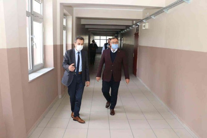 Aslan: “Mesleki Eğitime Büyük Önem Veriyoruz”