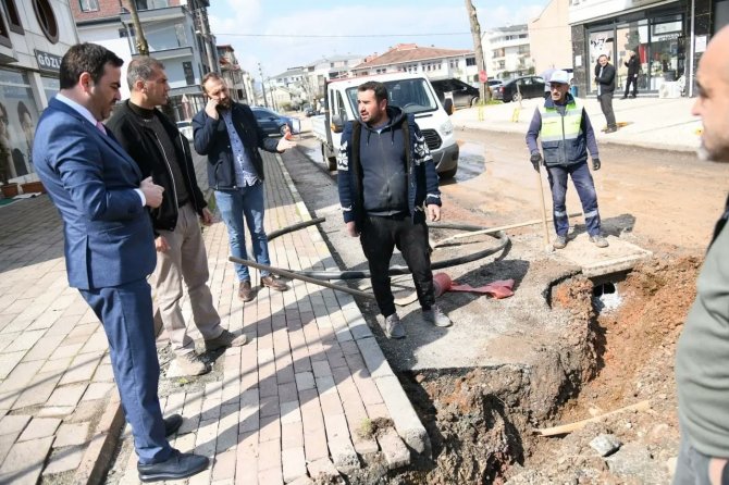 Başkan Özlü Çalışmaları Yerinde İnceledi