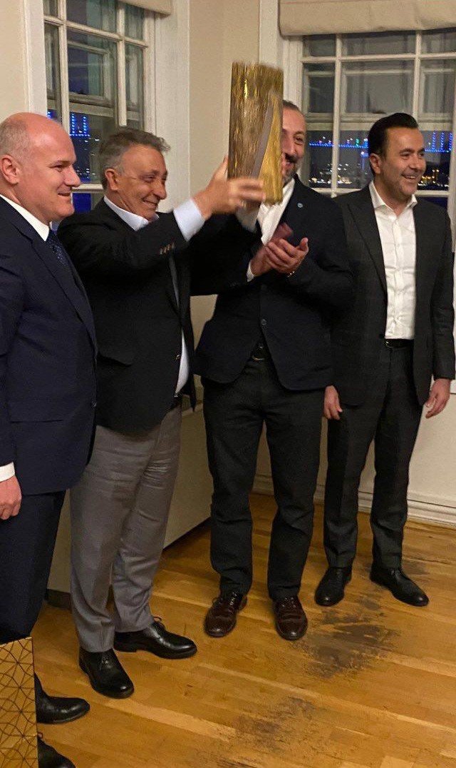 Ahmet Nur Çebi İftar Yemeğine Katıldı