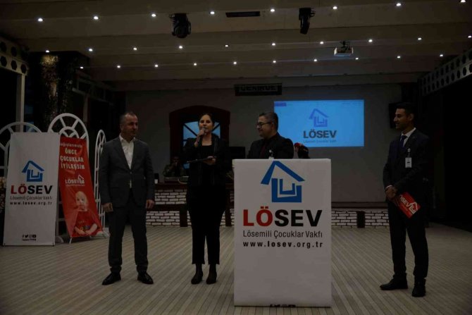 Lösemili Çocuklar Ve Aileleri Lösev İftar Yemeğinde Bir Araya Geldi