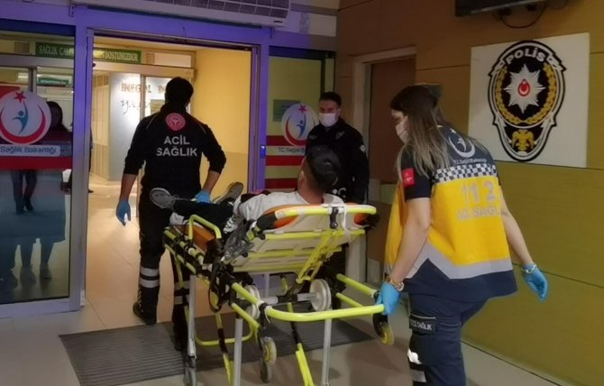Bursa’da Bıçaklı Kavga: 1 Yaralı