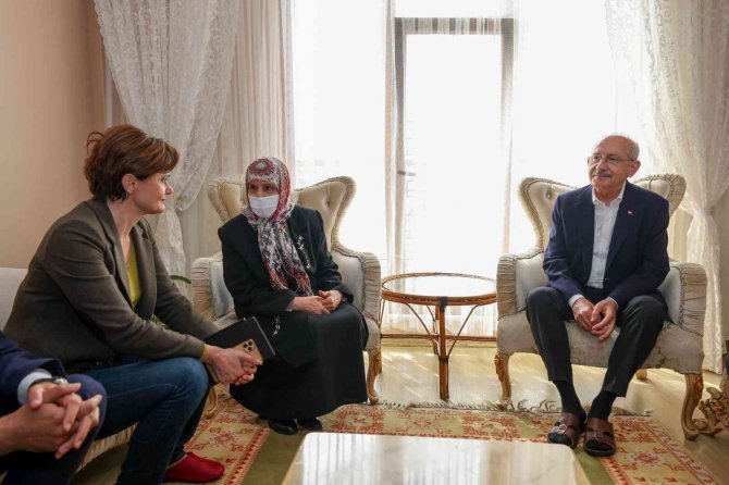 Chp Genel Başkanı Kılıçdaroğlu’ndan, Beyaz İçin Taziye Ziyareti