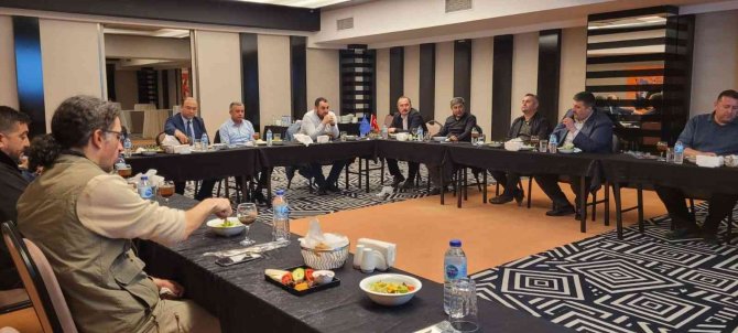 “Dayanışma İ̇le İ̇ş Güvenliği: İ̇sg İ̇çin İ̇şveren, İ̇şçi Ve Aileler El Ele” Proje Tanıtımı Yapıldı