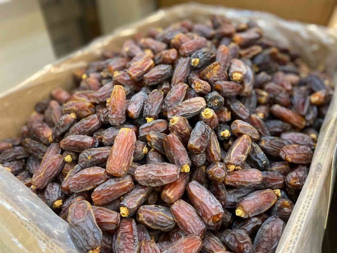 Diyarbakır’da Hurma Ramazan’ın Vazgeçilmezi Oldu