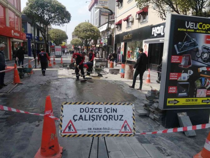 Karda Bozuldu, Ekipler Tamir Etti