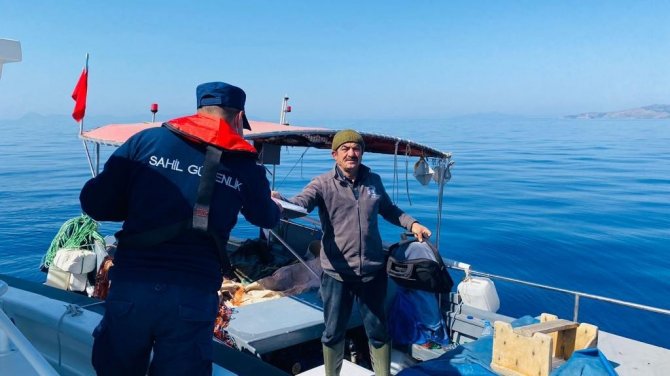 "Düzensiz Göç İ̇le Mücadeleye Yönelik Huzur" Uygulaması Gerçekleştirildi