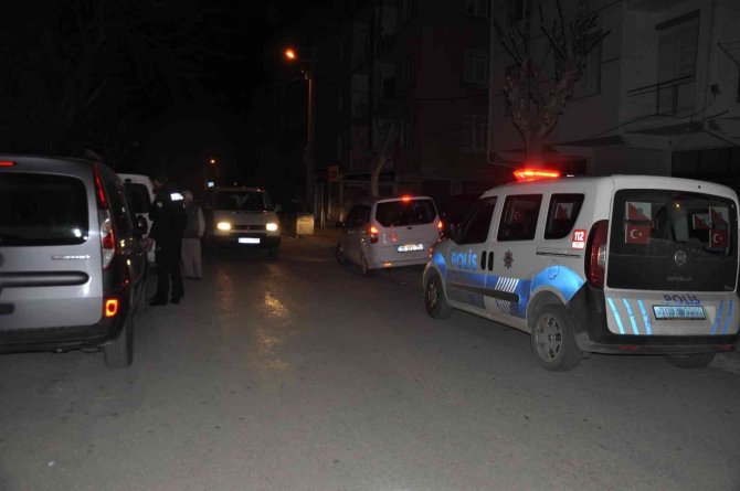 Yaşlı Kadın Torunu Tarafından Odasında Ölü Bulundu