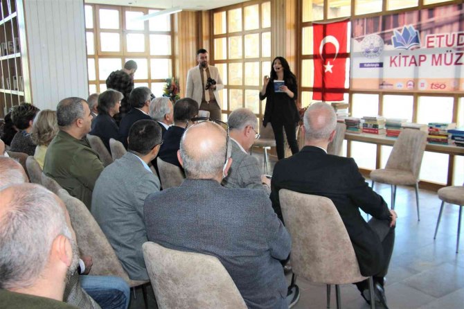 Elazığ’da İlk Defa Düzenlenen Kitap Müzayedesinin Geliri, Okul Kütüphanesine Harcanacak