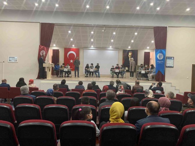 Ortaokullar Arası “15. Milli Kültür Bilgi Yarışması Finali” Düzenlendi