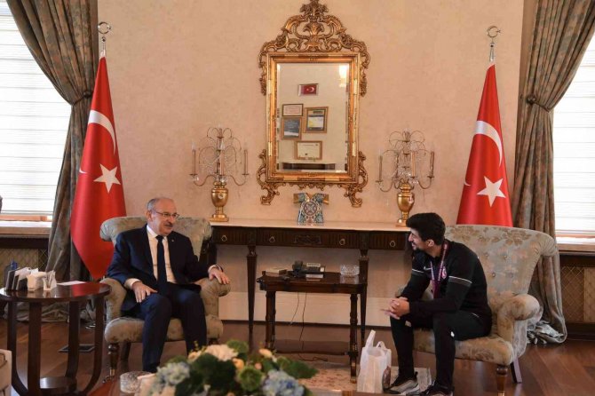 Avrupa Şampiyonu Kerem Kamal’ın Gözü Dünya Şampiyonluğunda