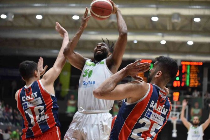 Tbl: Manisa Bbsk: 79 - Ted Ankara: 95