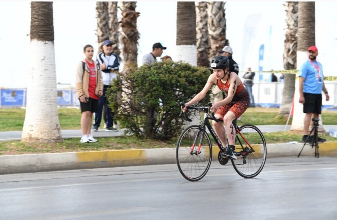 Mersin’de Avrupa Triatlon Kupası’nda İlk Yarışlar Başladı