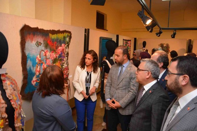 Niğde’de 30 Yıla 30 Eser Sergisi Açıldı