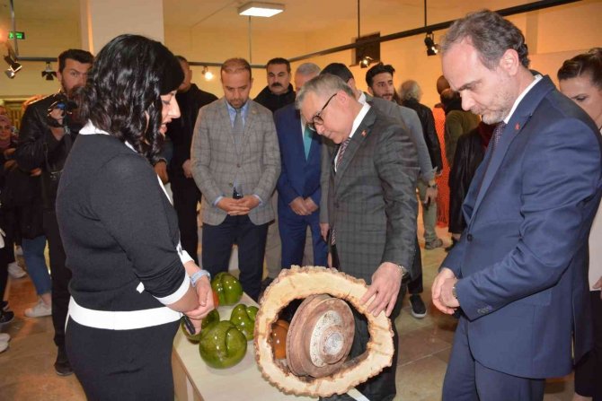Niğde’de 30 Yıla 30 Eser Sergisi Açıldı